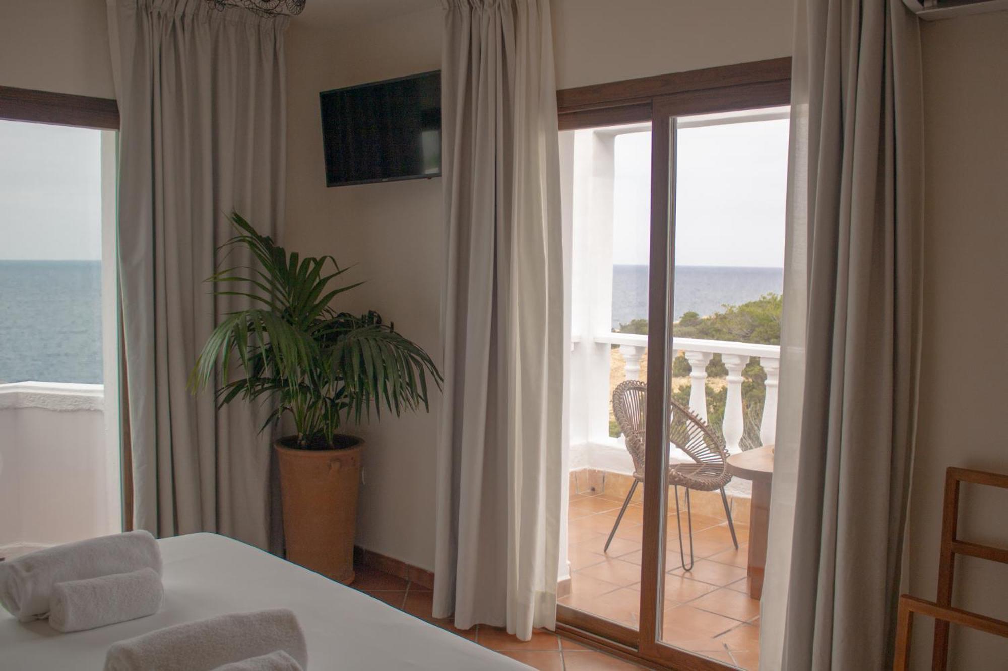 Hostal La Torre Ibiza Cap Negret (Adults Only) Sant Antoni de Portmany Exterior foto